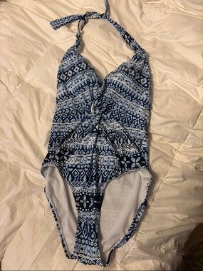 Navy Blue & White Patterned One-Piece Swimsuit - Jantzen sz12